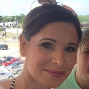 Meet your Posher, Amelia